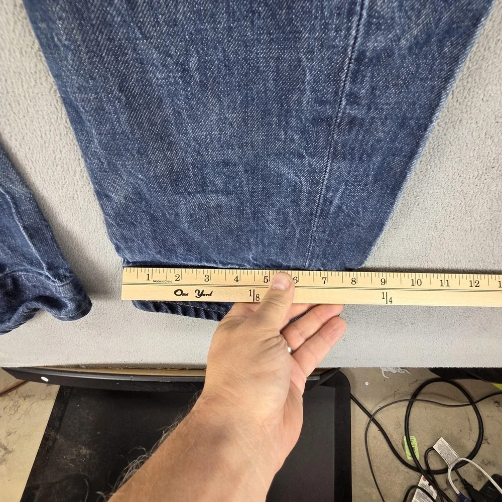 Vintage Levis Engineered Jeans Mens 33x32 Blue Medium Wash Twisted Button Fly